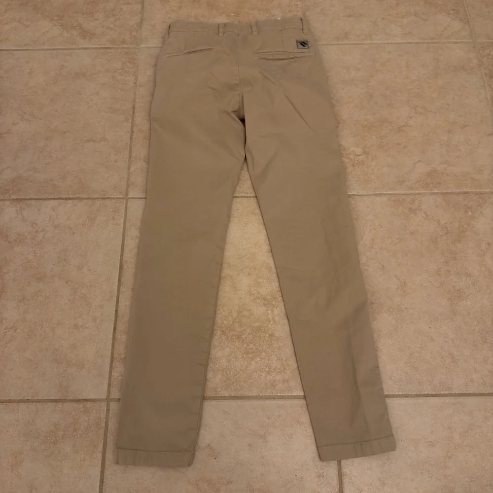 Zara Men's Chino Pants in Light Tan